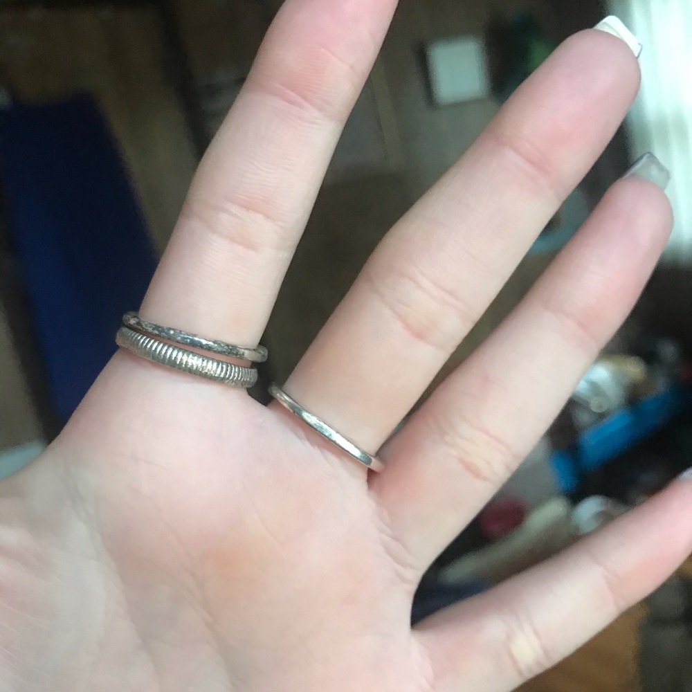 Cute Ring Set! - Picture 2 of 6